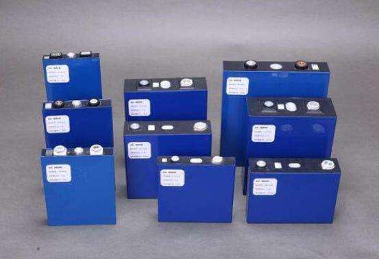 1GWh！中國(guó)鐵塔2021-2022年磷酸鐵鋰換電電池招標(biāo)！